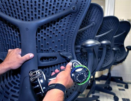 How to Disassemble an Office Chair