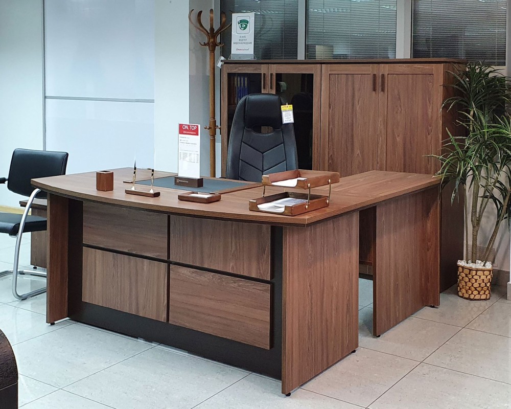 On.Top Executive Office Furniture