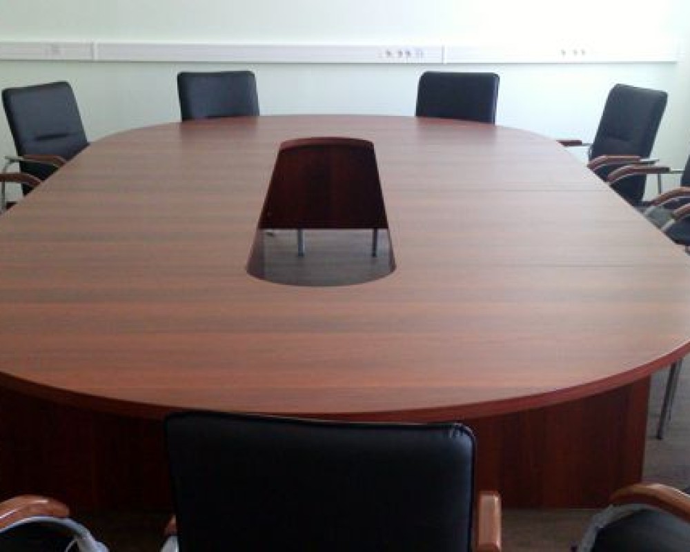 Tango and Tango Lux Meeting Room Furniture