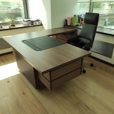 ООО "Виайджи Кастомс"