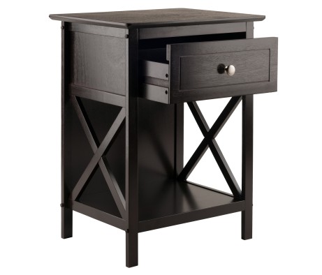 Xylia Accent Table, Coffee